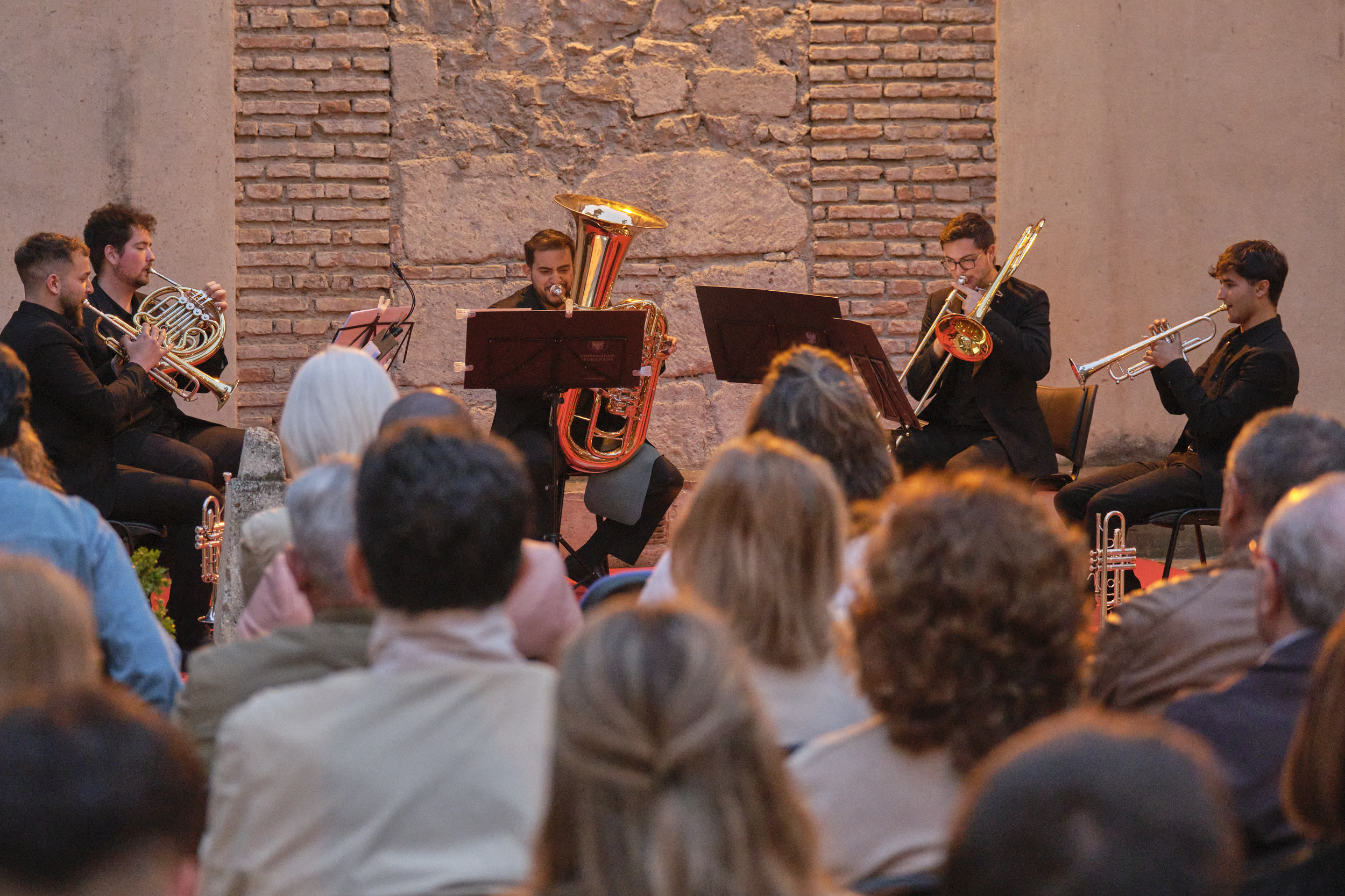 Imagen de portada de Arranca el ciclo «Música en los patios» 2024 en el Palacio de los Condes de Luque